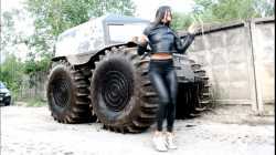 Leather girl. The girl dances in the Leggings.